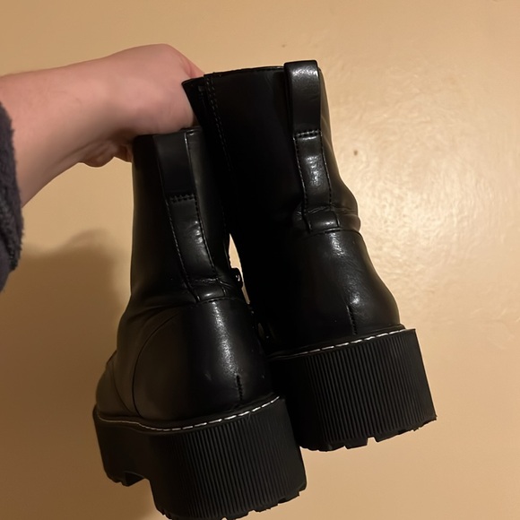 Black Combat Boot (Doc Marten) style - Picture 3 of 7